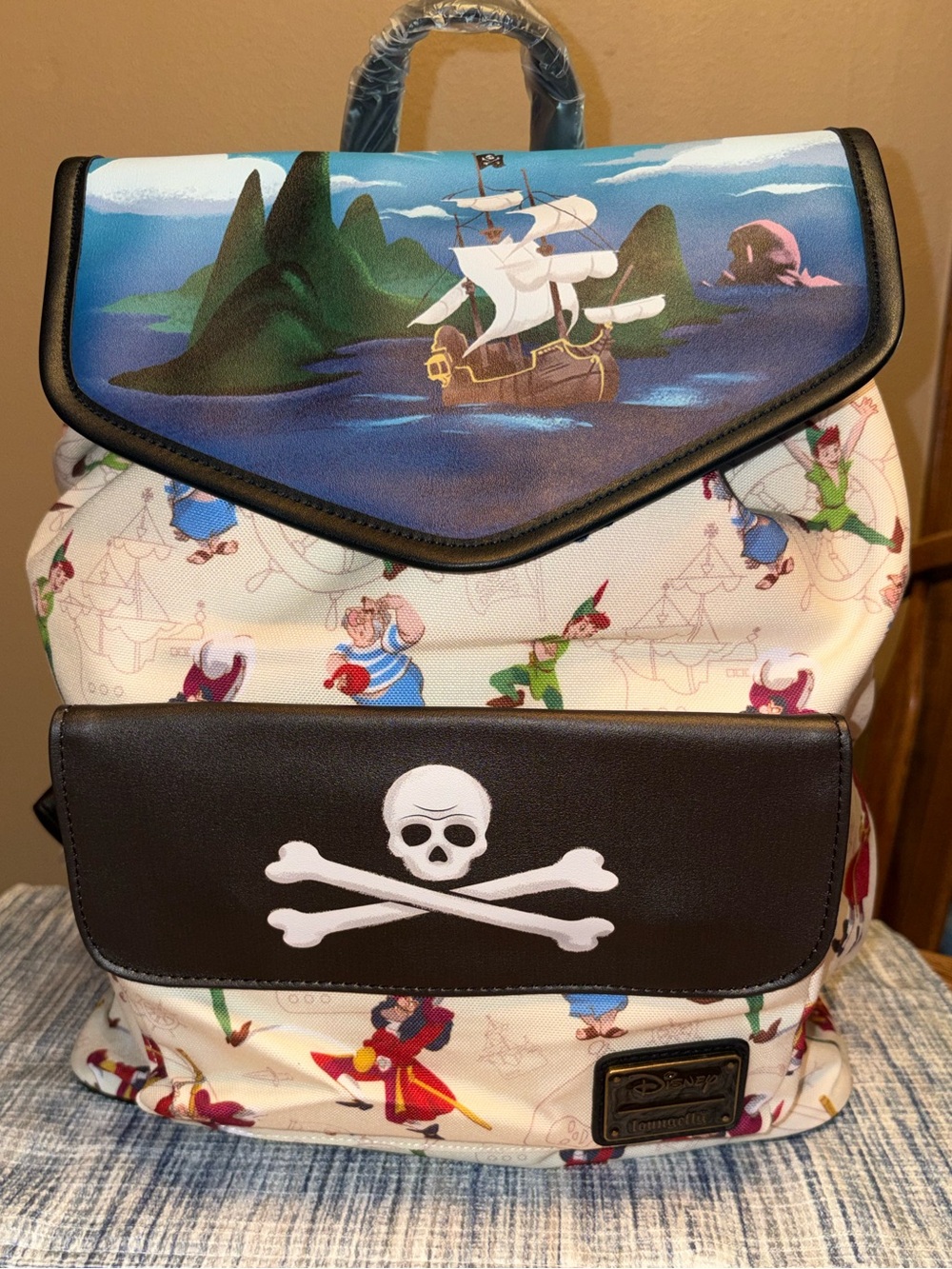 Peter Pan Exclusive Captain Hook Pirate Ship Drawstring Full-Size Backpack